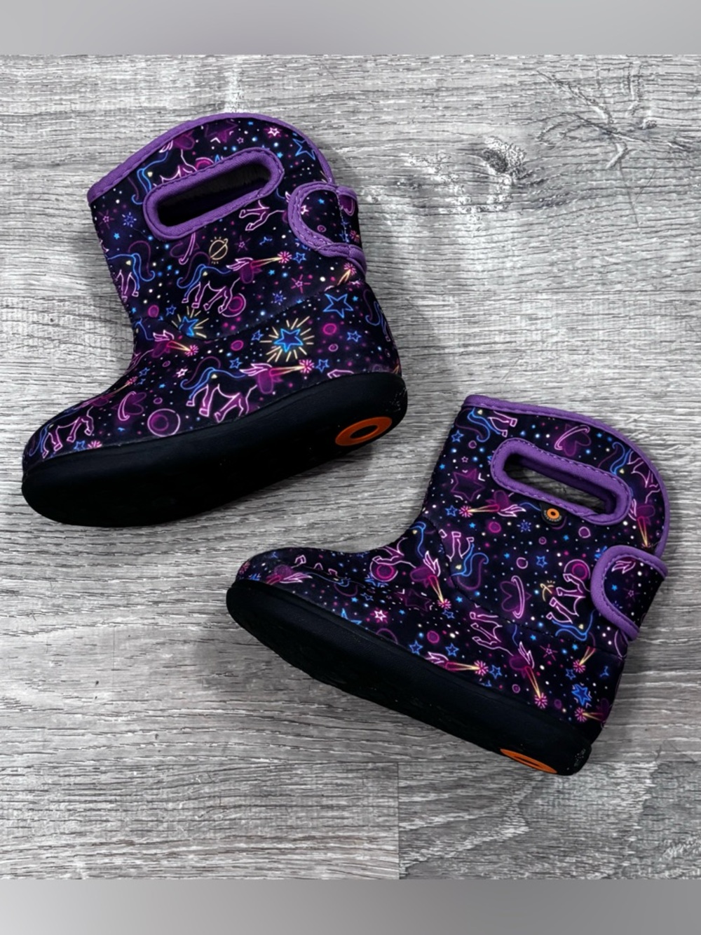 Bogs II Unicorn Waterproof Faux Fur Lined Snow Boots Purple Toddler
Size 8